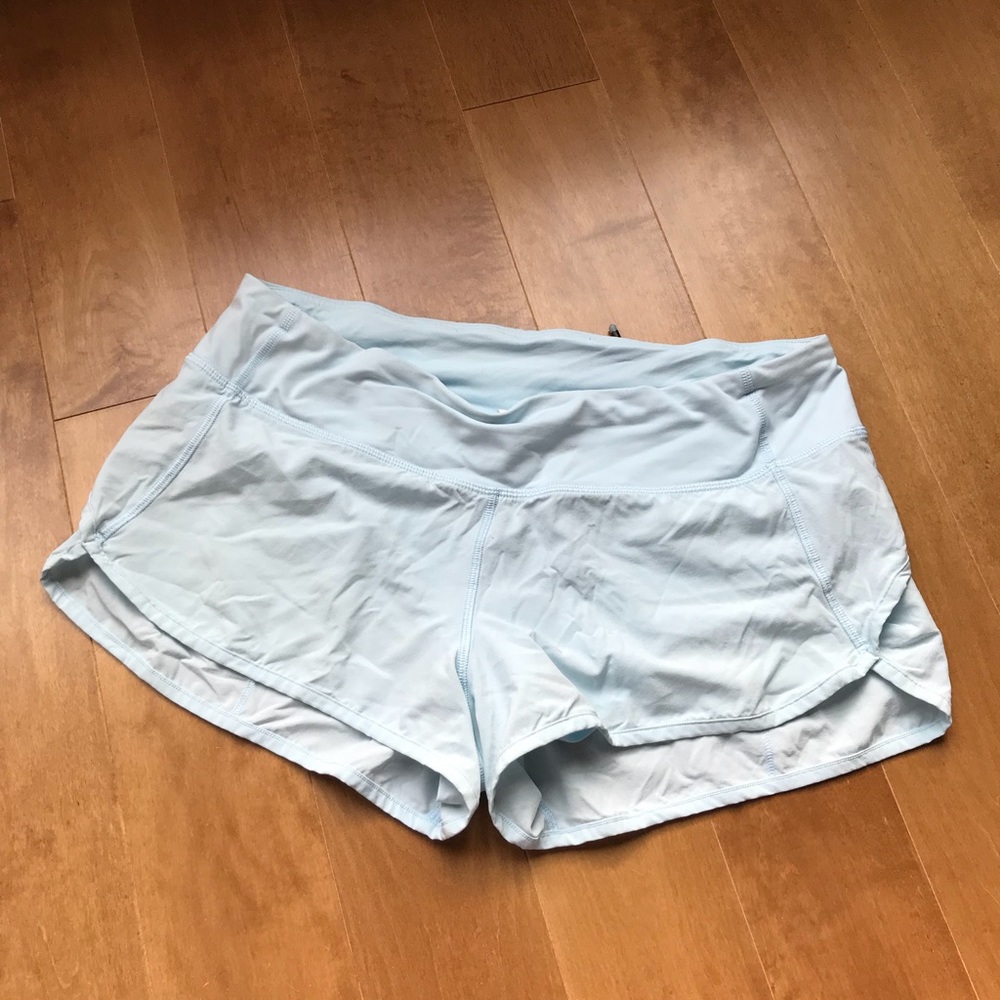 Lululemon Speed Shorts Ice Milk (light blue)